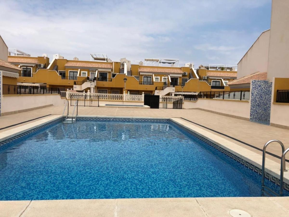 Apartamento Con Terraza 50M2，500M A La Playa Lägenhet Arenales del Sol Exteriör bild
